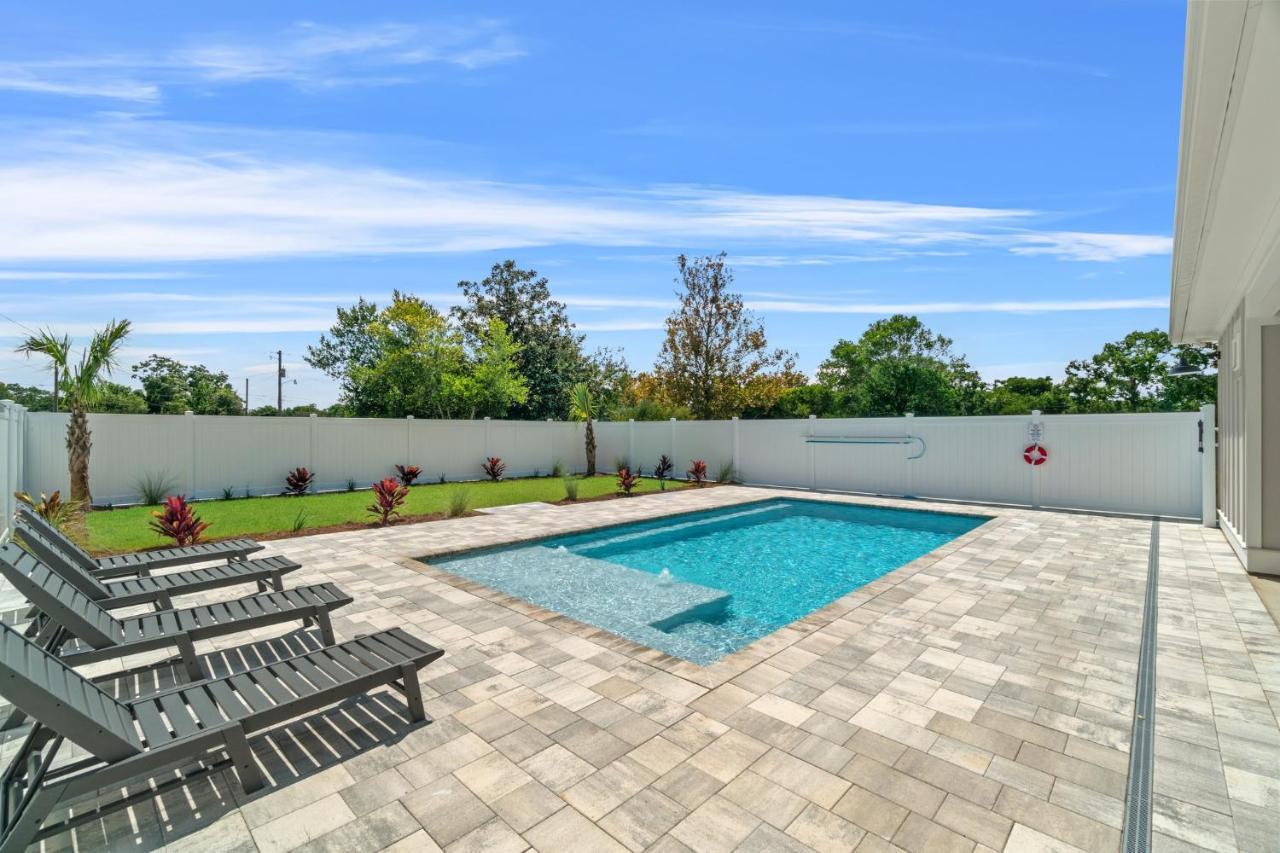 Brand New With In-ground Pool, Four From Beautiful Laguna Holiday home Panama City Beach