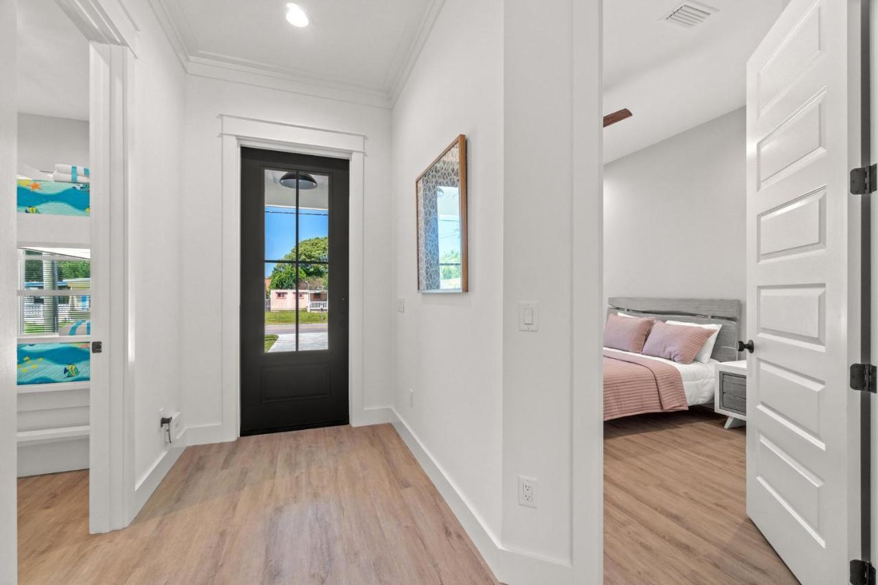 Brand New With In-ground Pool, Four From Beautiful Laguna *