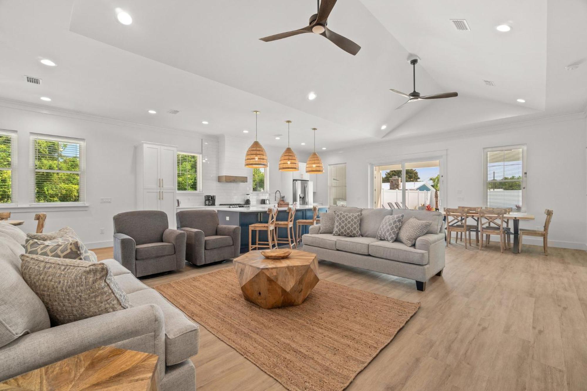 Brand New With In-ground Pool, Four From Beautiful Laguna *