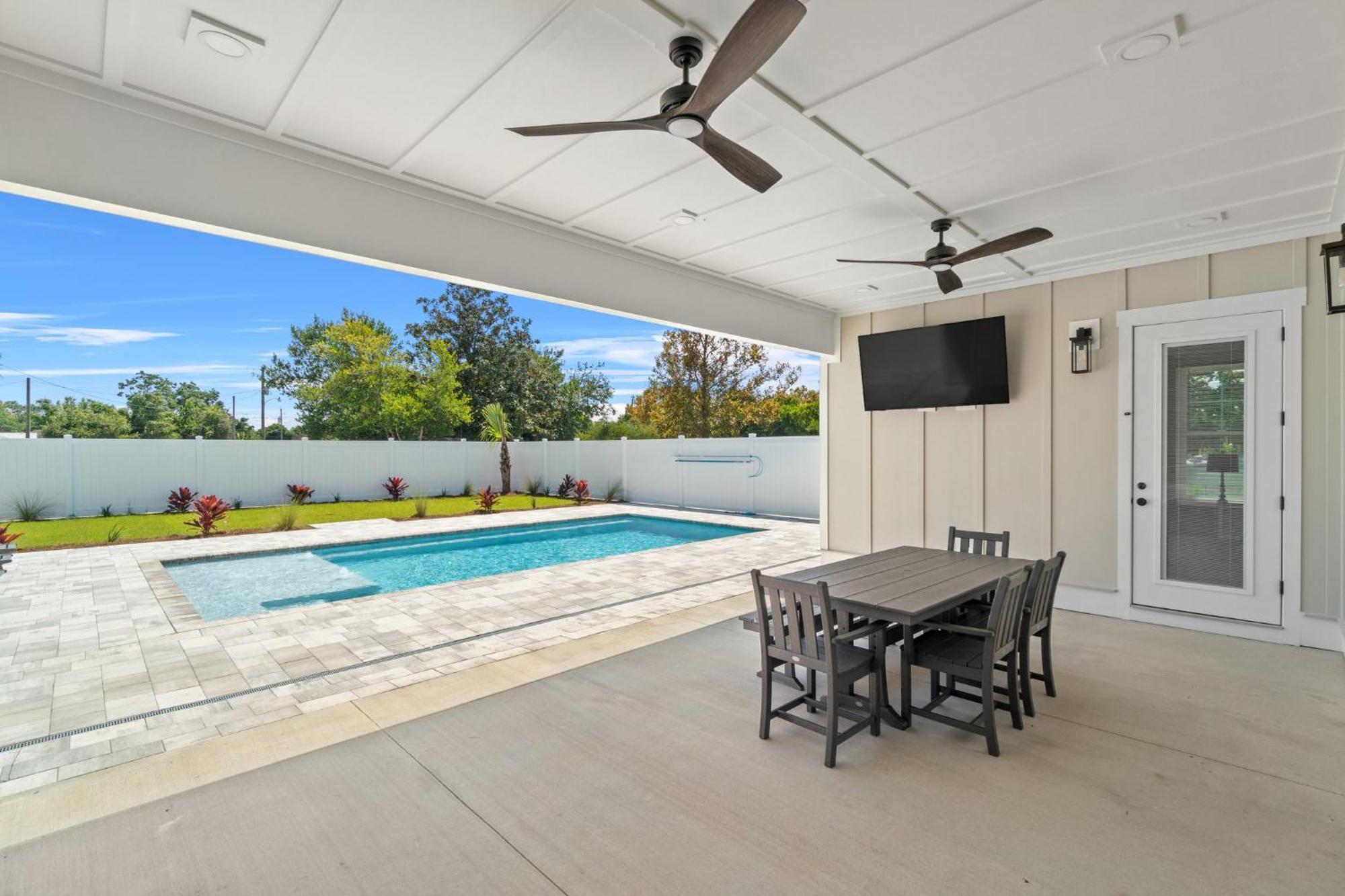 Brand New With In-ground Pool, Four From Beautiful Laguna *