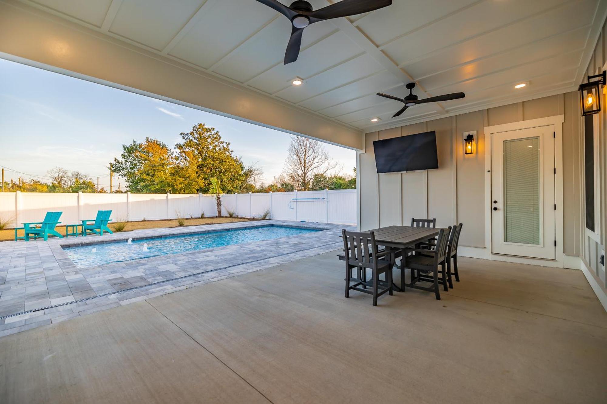 Brand New With In-ground Pool, Four From Beautiful Laguna *